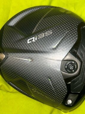 Taylormade Qi35 10.5 Deg RH driver head